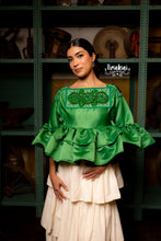Cargar imagen en el visor de la galería, Blusa tsïtsïki verde