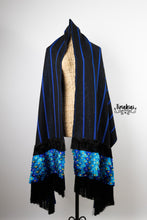 Cargar imagen en el visor de la galería, Rebozo ceremonial mil flores azul