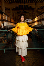Cargar imagen en el visor de la galería, Blusa tsïtsïki Amarillo
