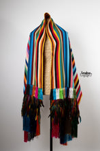 Cargar imagen en el visor de la galería, Rebozo ceremonial multicolor
