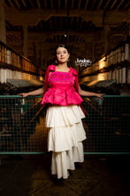 Cargar imagen en el visor de la galería, Blusa magnolia rosa mexicano
