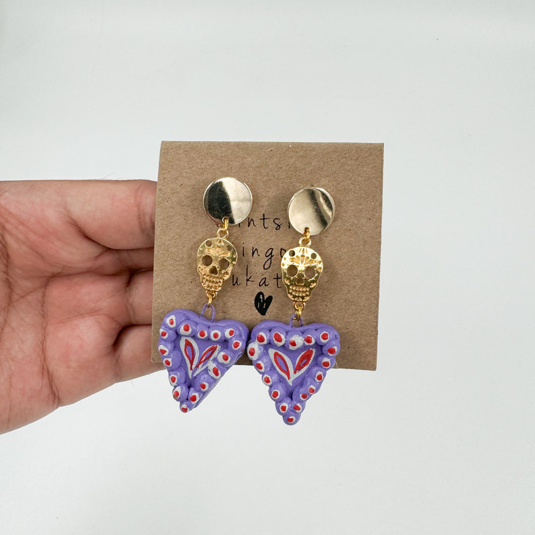 Aretes inmortal morado